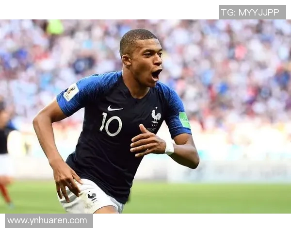 现役法国足球明星的风采与成就解析及未来发展展望